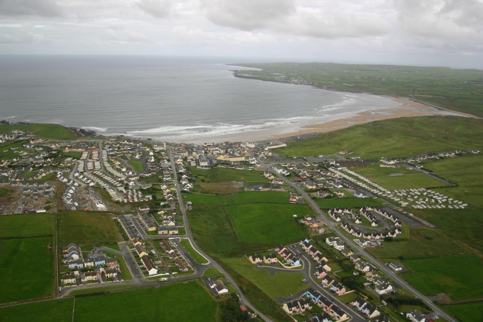 Vaughan Lodge Hotel Lahinch Dış mekan fotoğraf