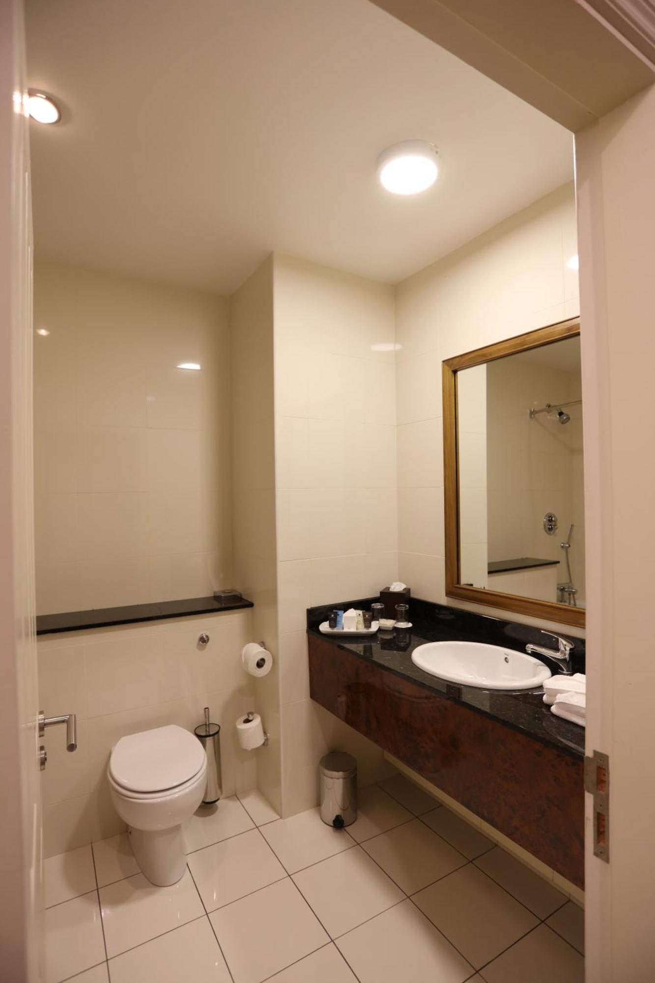 Vaughan Lodge Hotel Lahinch Dış mekan fotoğraf